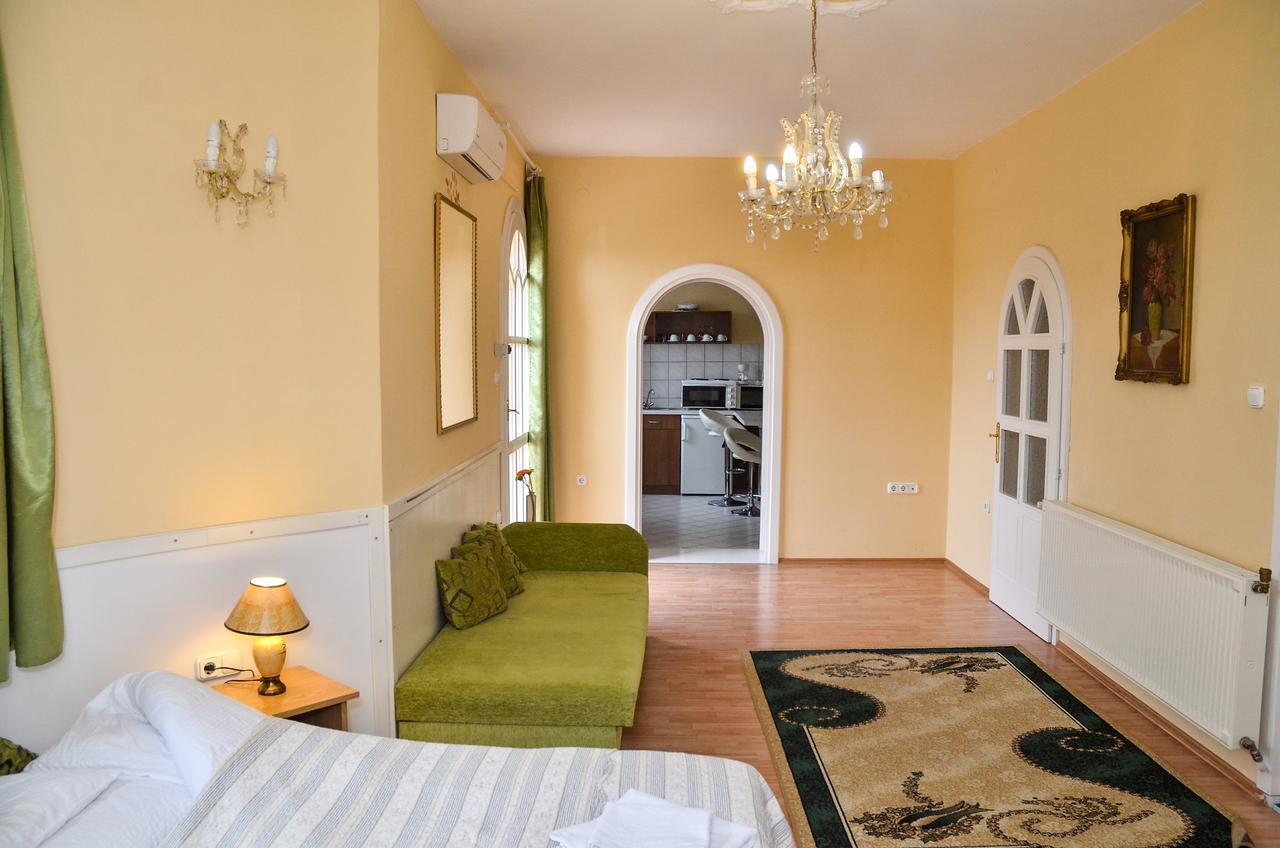 Kastely Panzio Hotell Hajdúszoboszló Exteriör bild